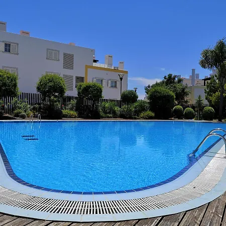 T2 Gardens Piscina E * Cabanas De Tavira