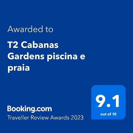 T2 Gardens Piscina E בית נופש *